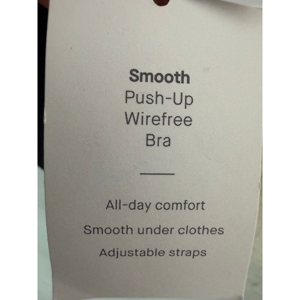 Auden Smooth Push-Up Wireless Bra Black 36B NWT Adjustable Straps - Picture 4 of 5